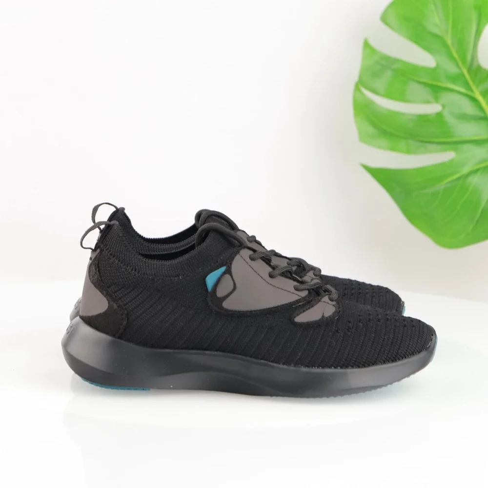 Vessi Womens Everyday Move Sneaker Size 5 Waterproof Black Lace Up Comfort Shoes